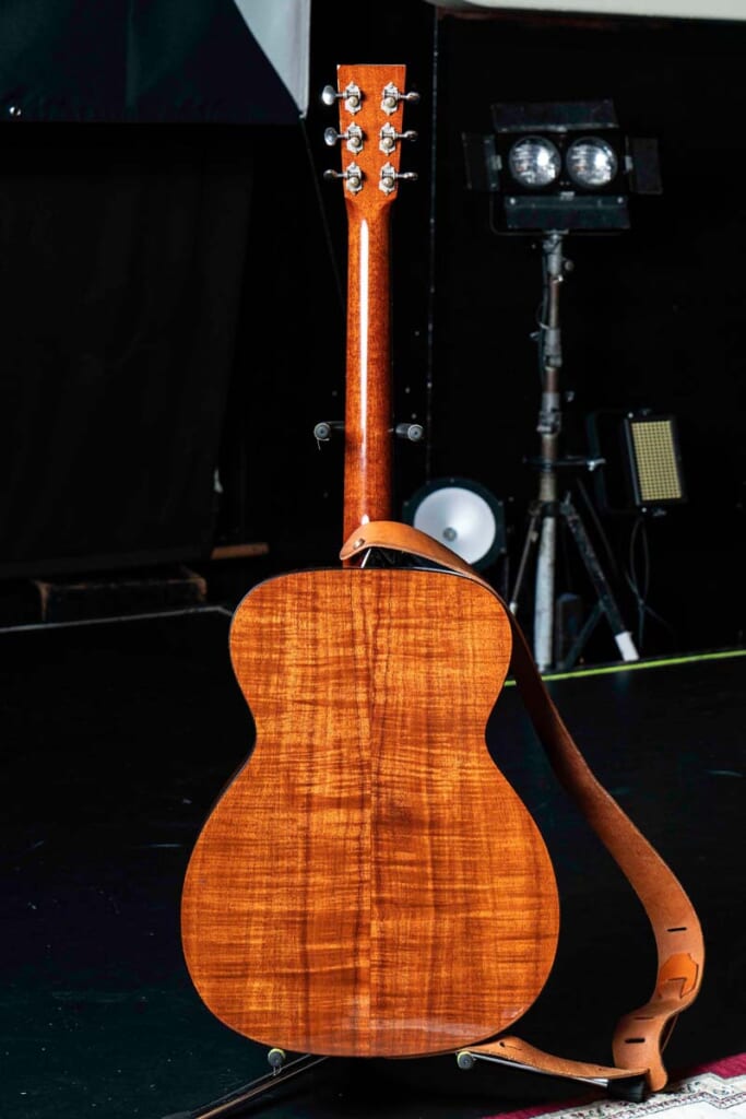 Collings／OM-1G Koa（背面）