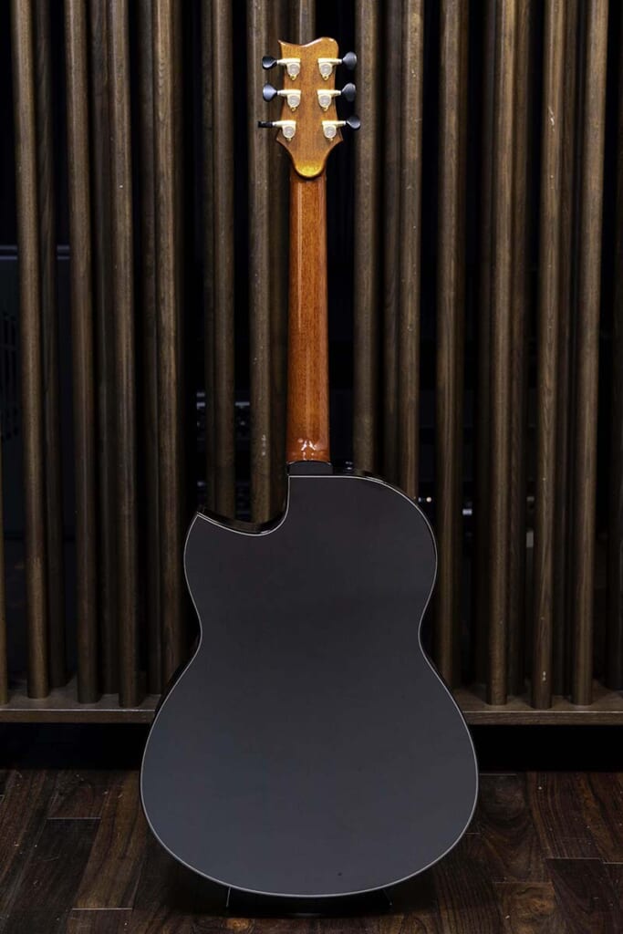 Greenfield Guitars G2（バック）