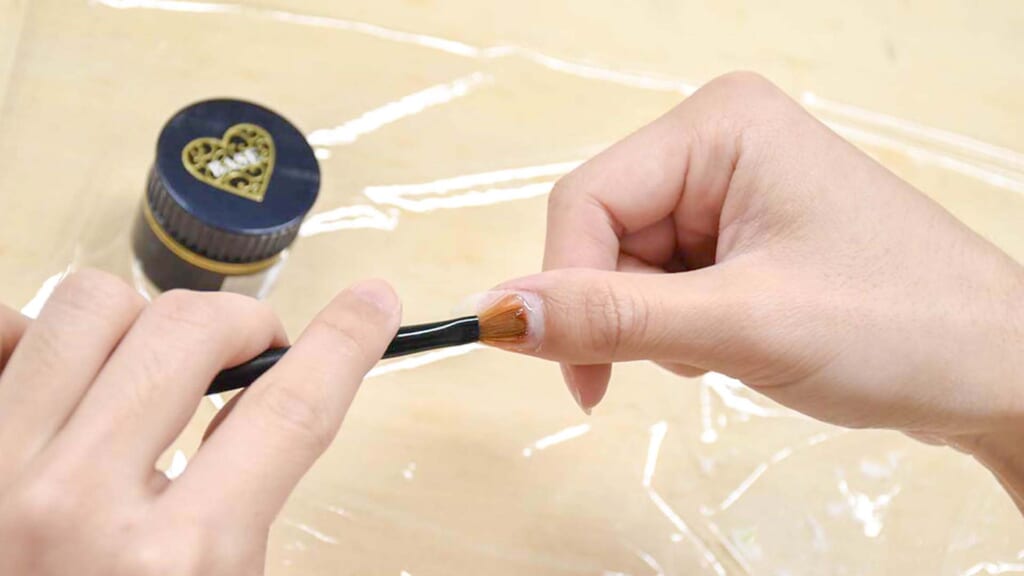 プロ直伝“ジェルネイルのやり方”　フィンガースタイル・ギタリストの定番爪補強