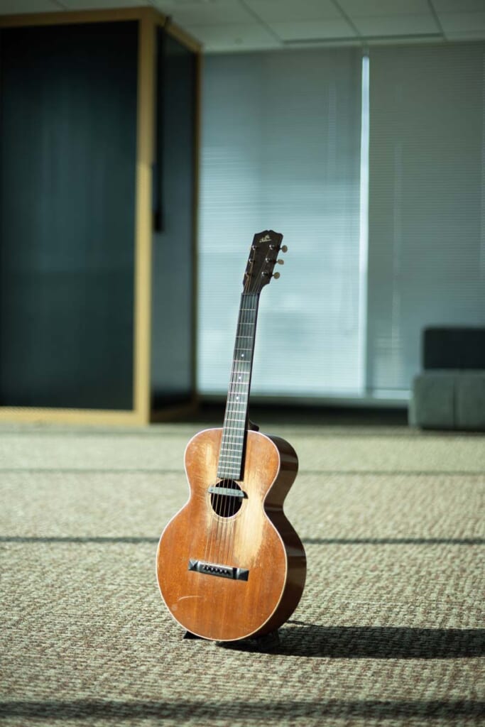 Gibson／1927 L-1