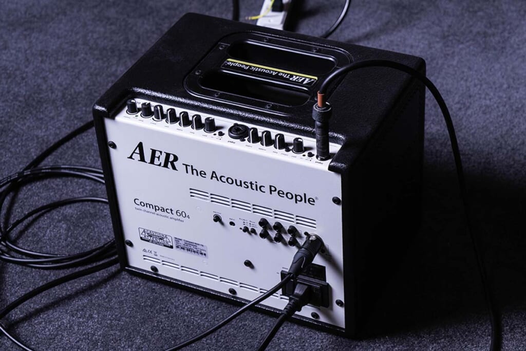 AER／Compact60/4（裏面）