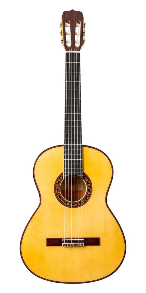ESTUDIO 140 Flamenco Blanca（前面）