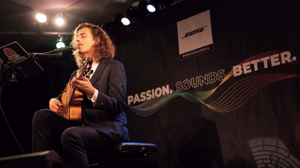 ドクターキャピタルがBOSE PROFESSIONALのS1 Pro+でエレアコを試奏した一夜をレポート!