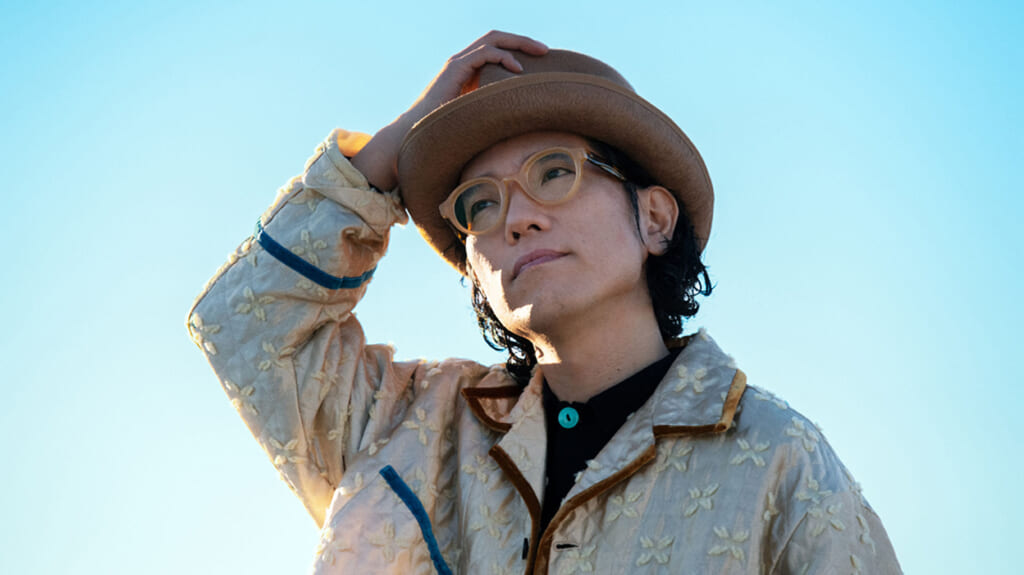 ハナレグミがカルテットとホーンを迎えたスペシャル・ライブを12月に東京・大阪で開催