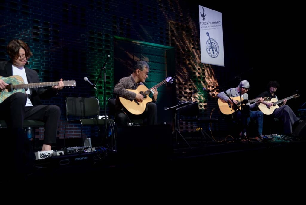 左から:矢後憲太、打田十紀夫、岡崎倫典、井草聖二