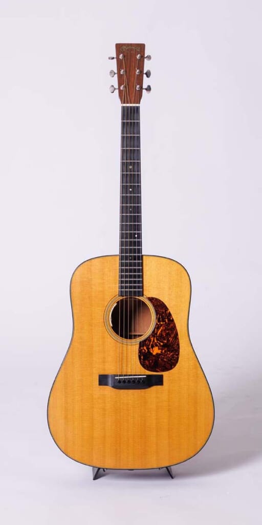 Martin／2014 D-18（前面）