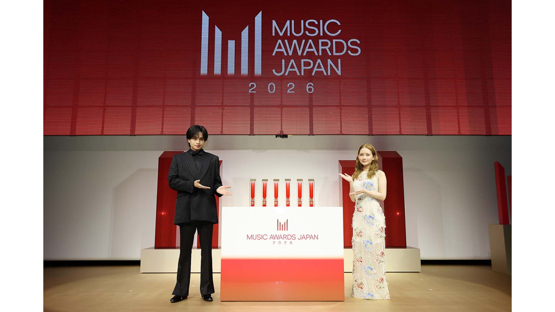 中島健人、畑芽育が登壇した“MUSIC AWARDS JAPAN 2026”のノミネート発表会をレポート！　アコギ的な注目ポイントは？